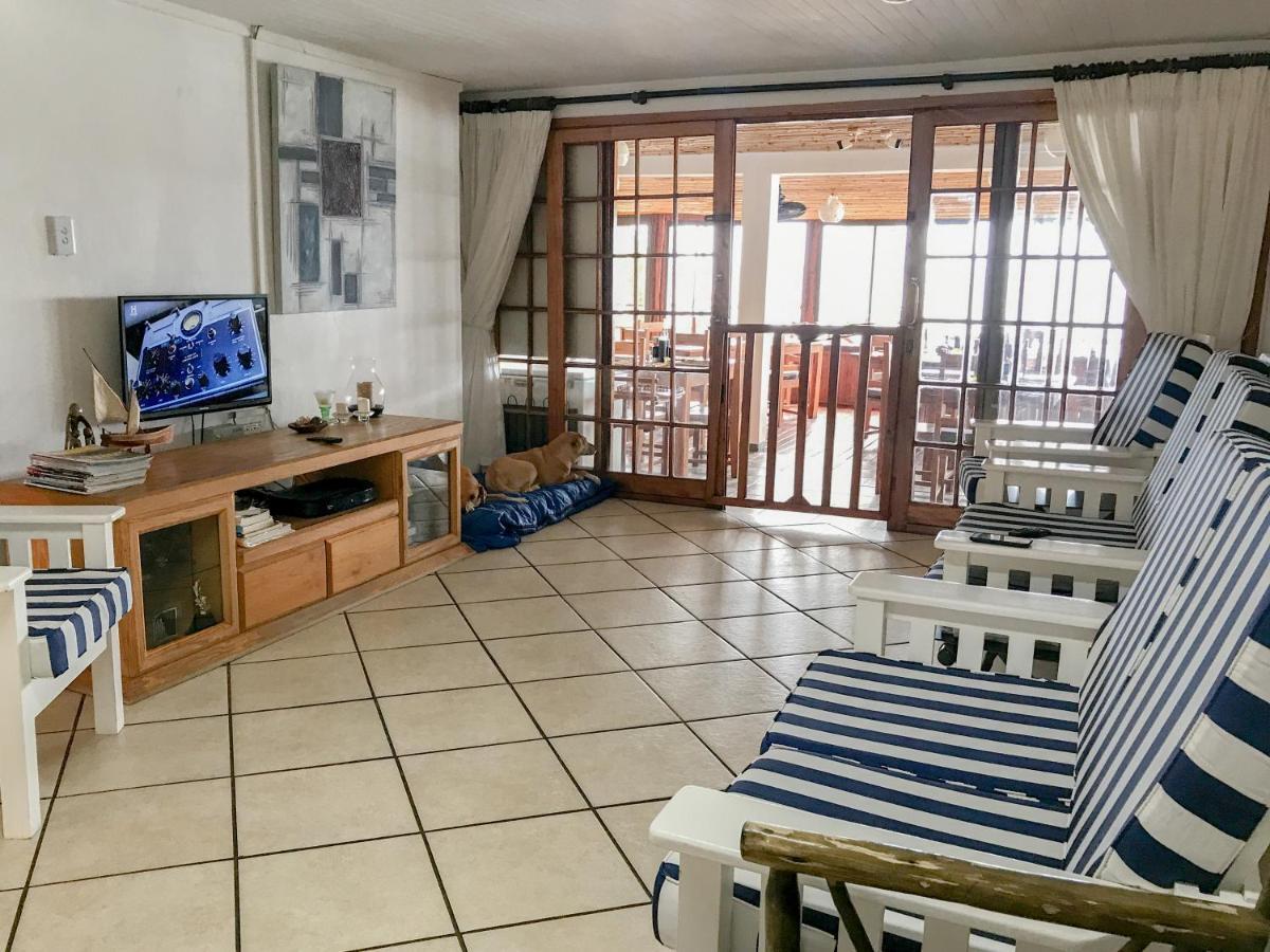 C-Mew Guest House Praia do Praia do Tofo 外观 照片